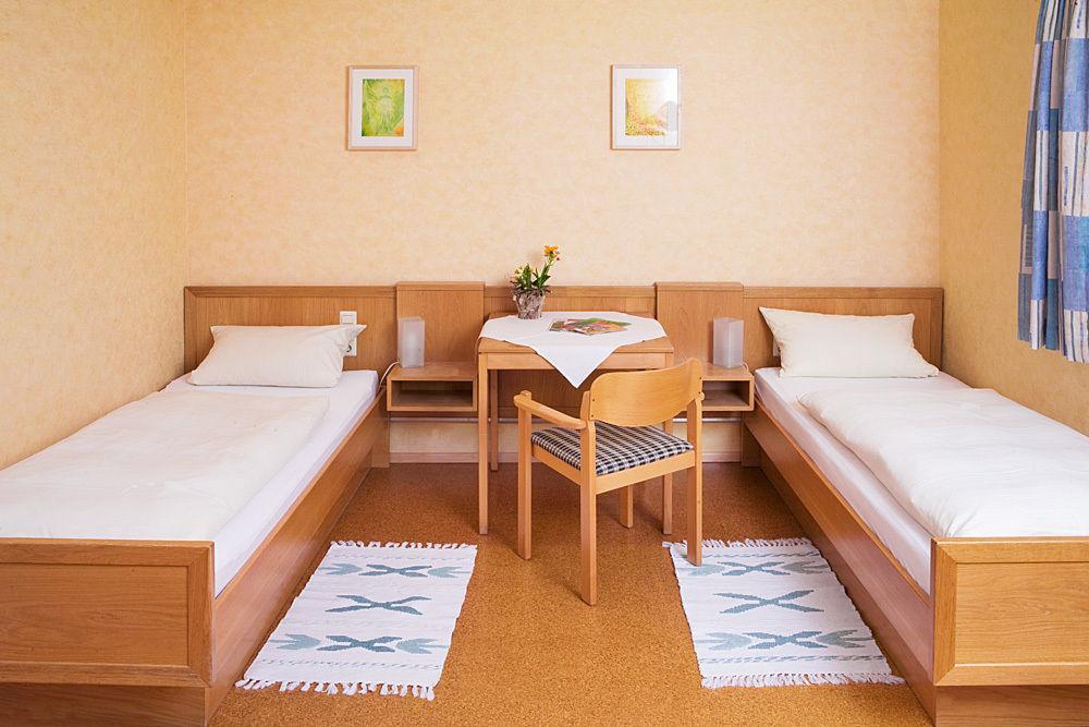 Landhotel Oßwald Kirchheim am Ries Buitenkant foto